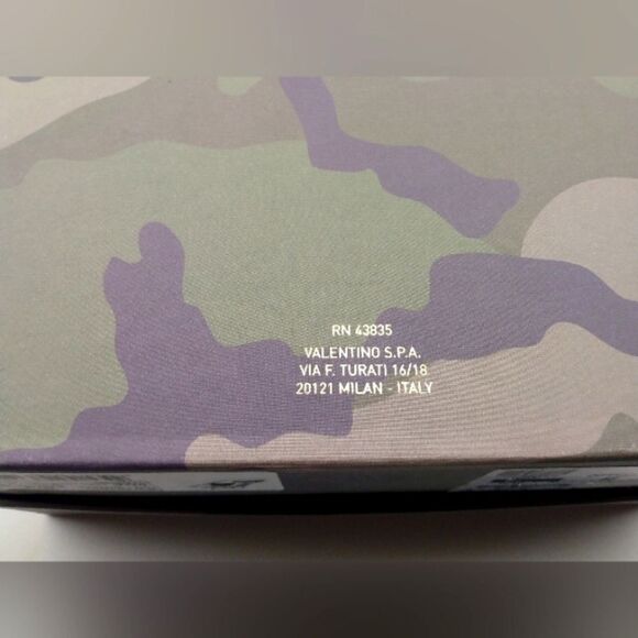 Valentino Garavani Camouflage Shoe Box Storage - Picture 10 of 14